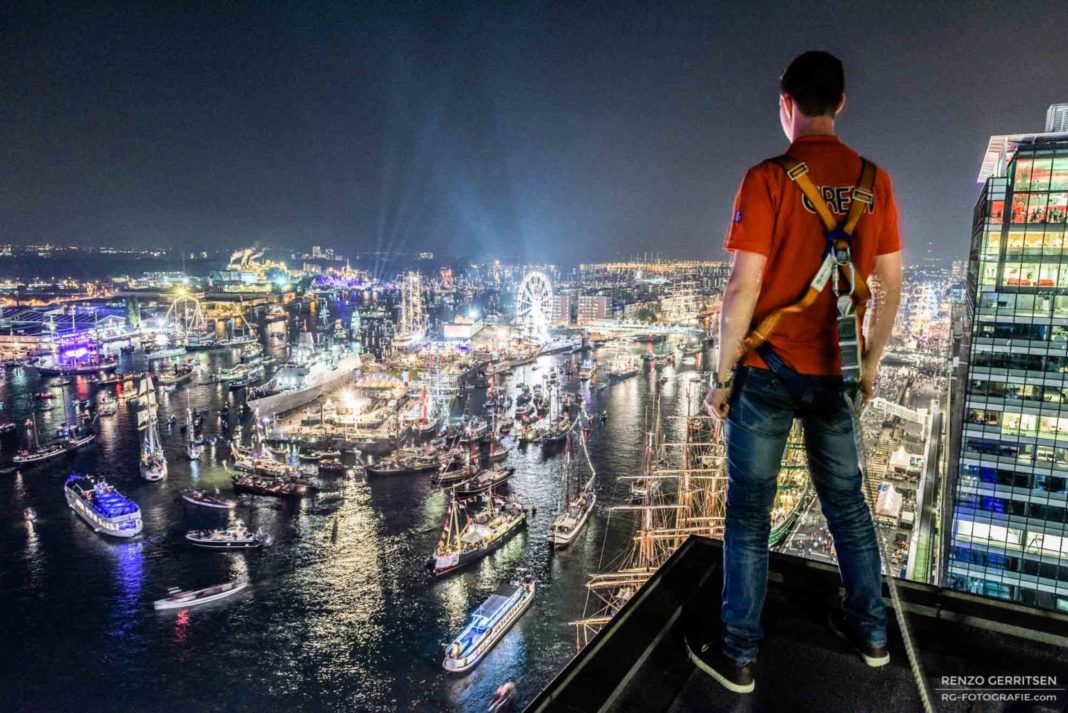 Amsterdam By Night