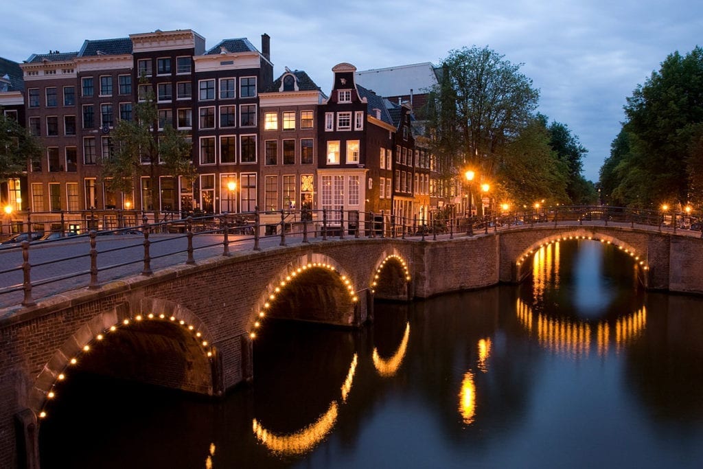 photo-of-keizergracht-canal-in-amsterdam-at-night-world-heritage-site